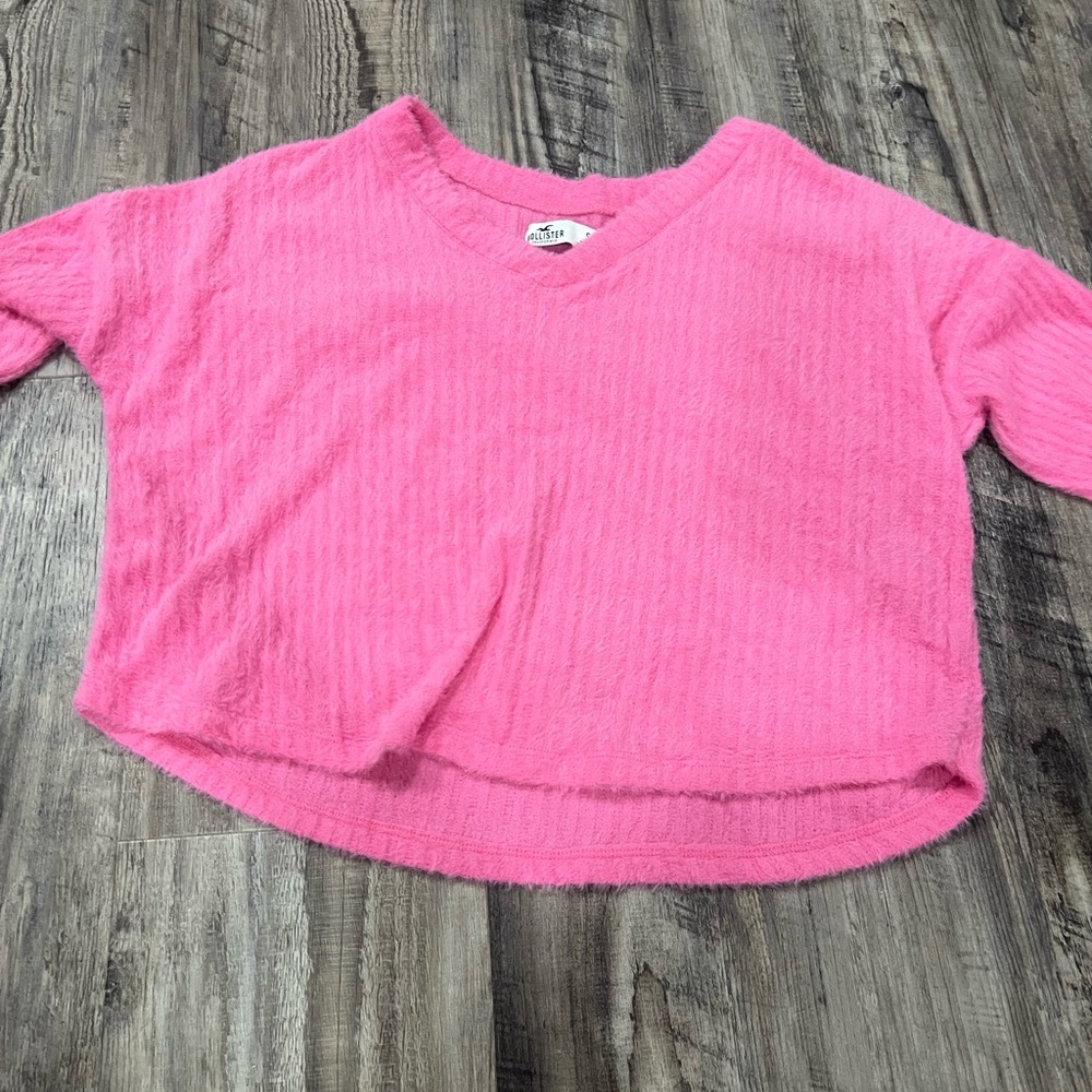 Hollister Pink Sweater Women’s Size Small